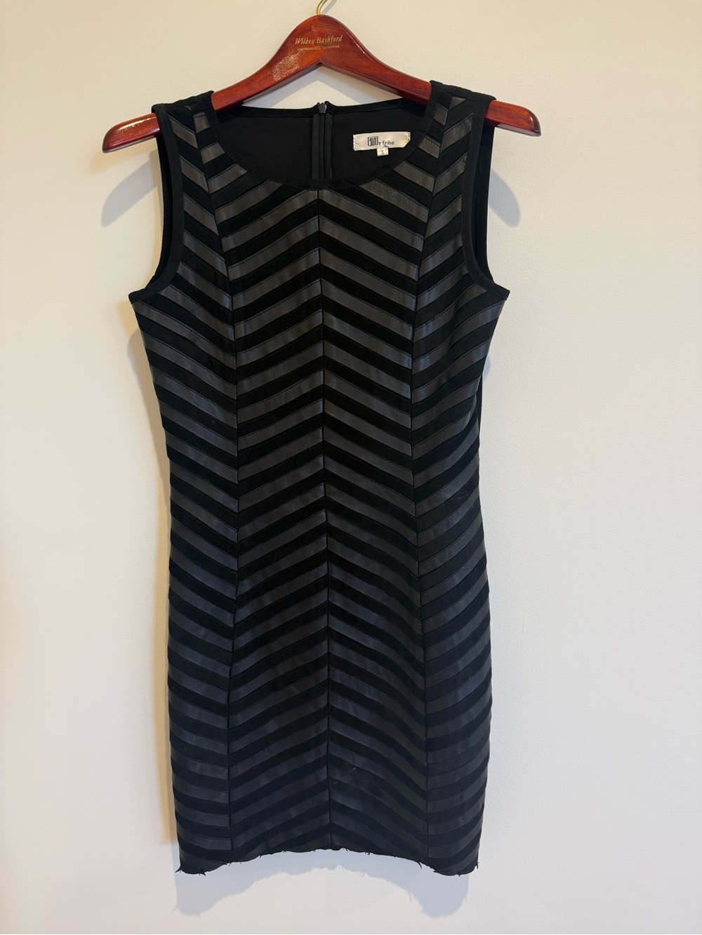 My Tribe Black Chevron Stripe Sleeveless Sheath Dress Size S